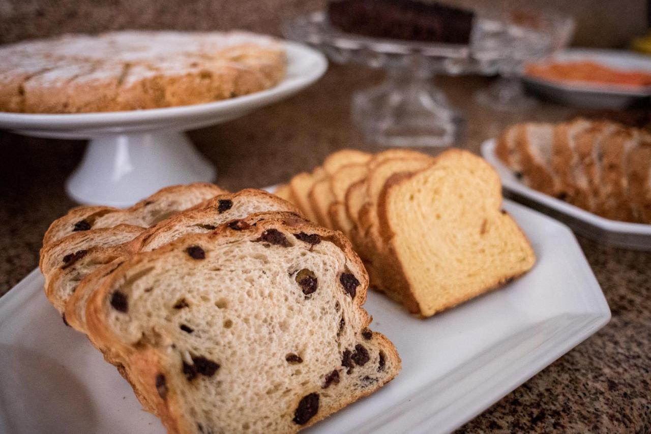 Holambra Garden Hotel 외부 사진 Chocolate bread